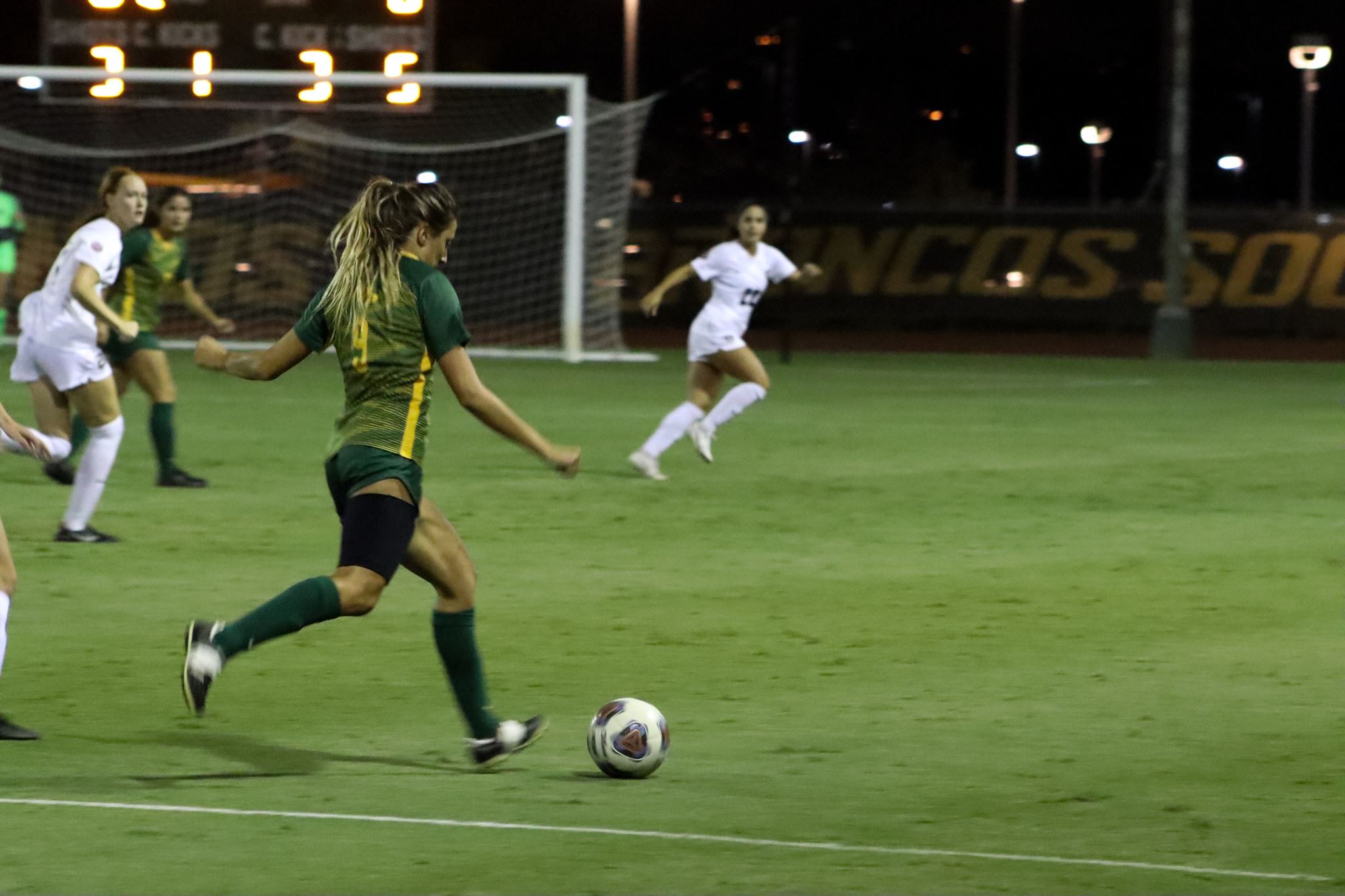 Women's soccer falls short to APU on senior night - The Poly Post